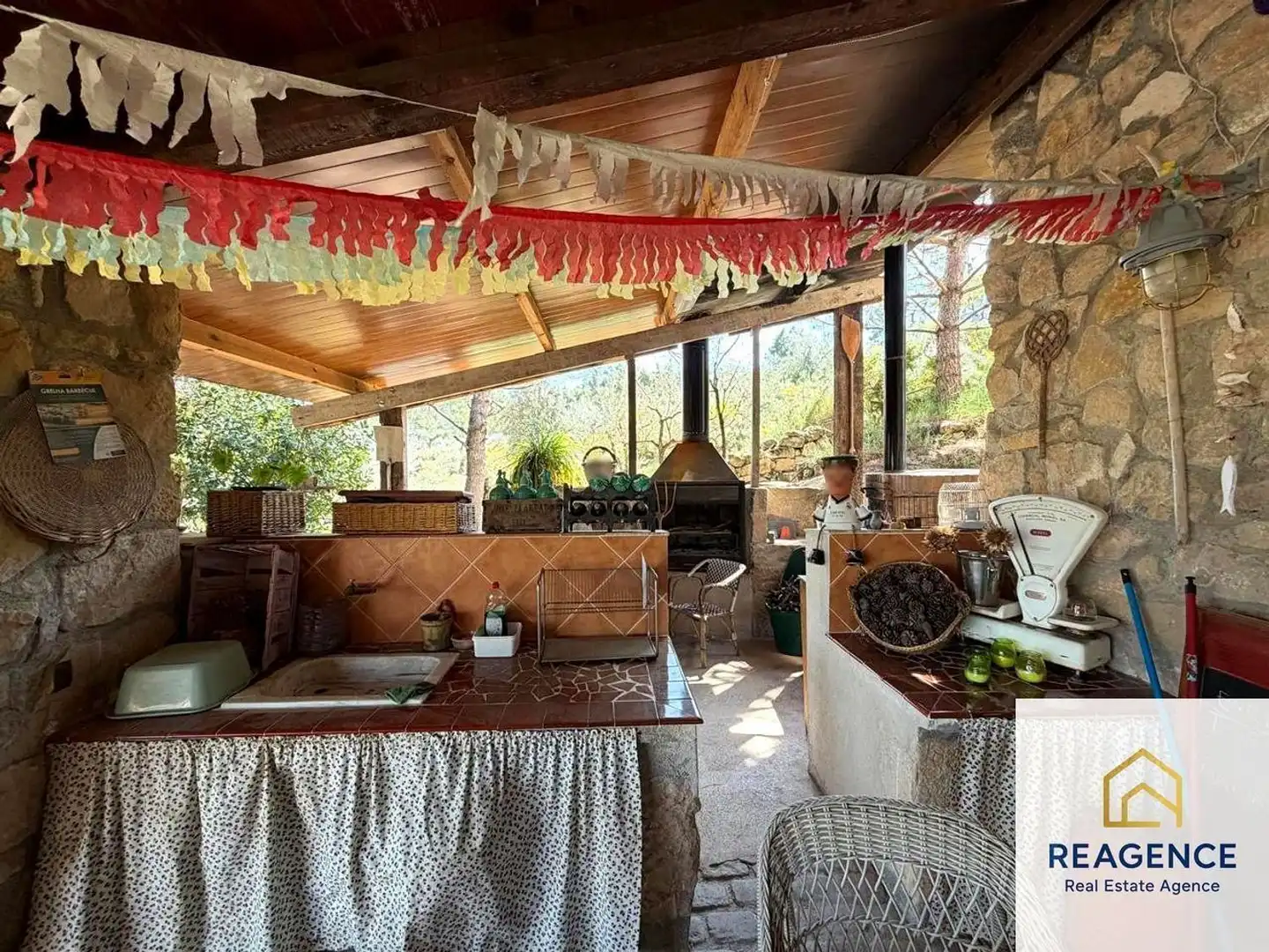 Terrace of Country homes for sale in Flix, Tarragona
