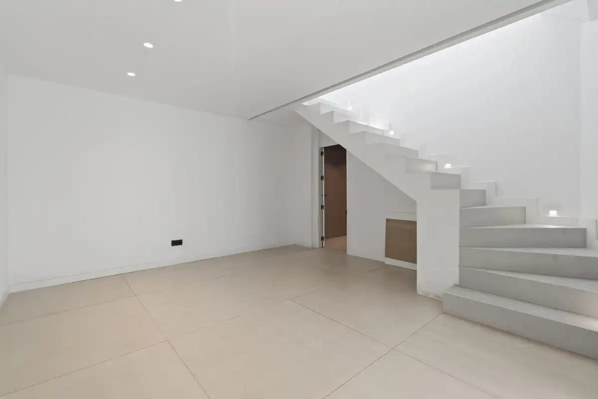 Attic for sale in Estepona  with Private garden, Terrace and Swimming Pool