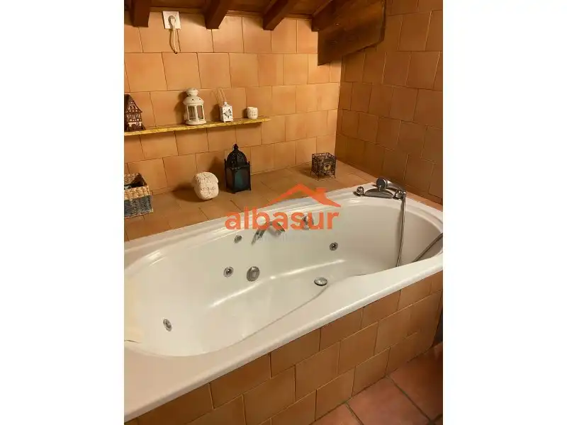 Bany de Dúplex en venda en Córdoba amb Aire condicionat, Calefacció i Parquet