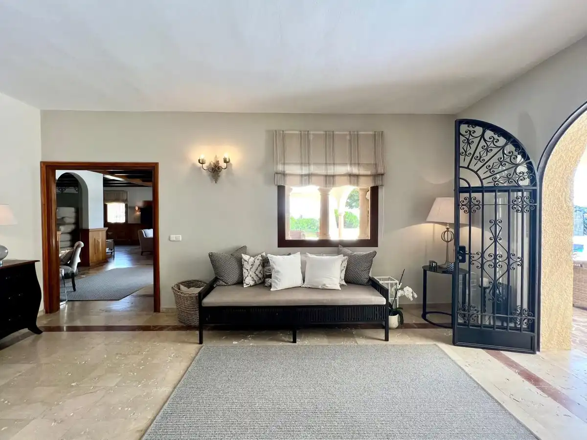 POSICIÓN FANTÁSTICA EN ELVIRIA, PARCELA CON POSIBILIDAD DE CONSTRUIR 4 VILLAS. NUEVA VILLA EN EL MERCADO EN EL ESTE DE MARBELLA EN, imatge 4