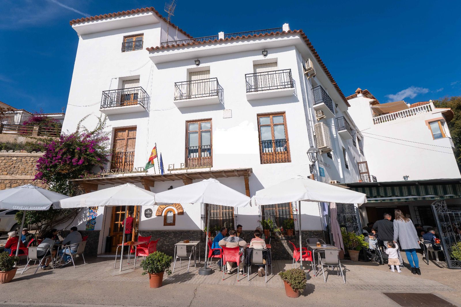 Premises for sale in Válor  with Terrace and Furnished