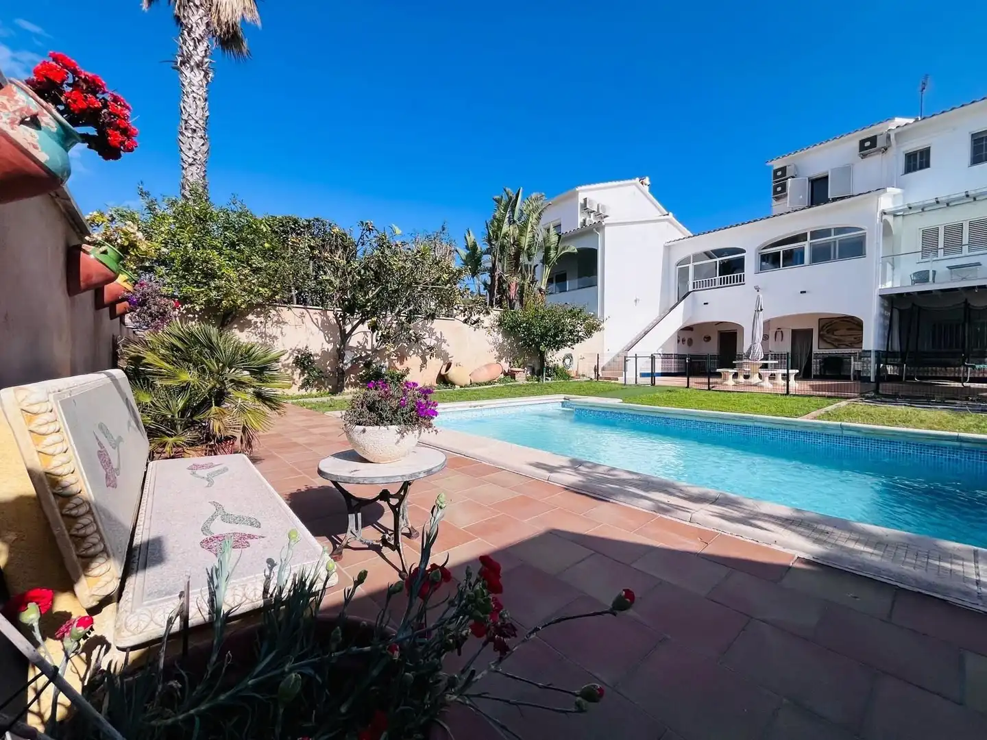 Swimming pool of Houses for sale in Sant Pere de Ribes  with Air Conditioner, Heating and Swimming Pool
