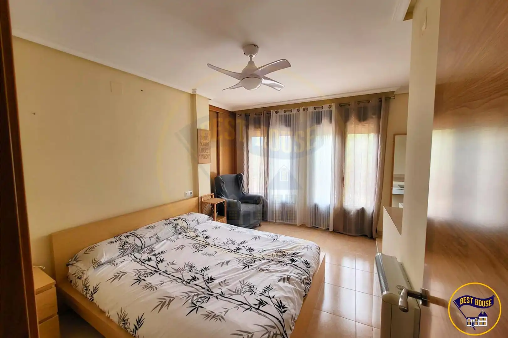 Bedroom of Duplexes for sale in Cuenca  with Heating, Furnished and Balcony