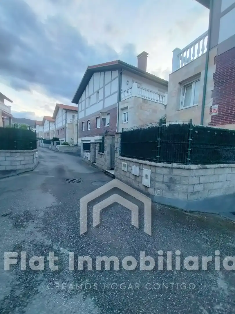 Habitatge amb terrassa en venda a Barrio Sámano 85b, imagen 4