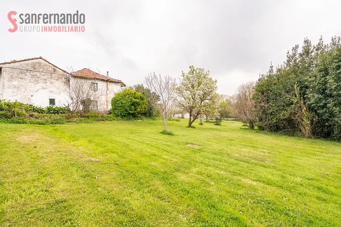 Country house zum Verkauf in Torrelavega  mit Abstellraum