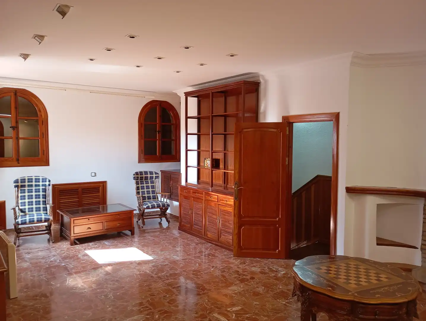 Sala d'estar de Casa o xalet en venda en Jerez de los Caballeros amb Jardí privat, Terrassa i Traster