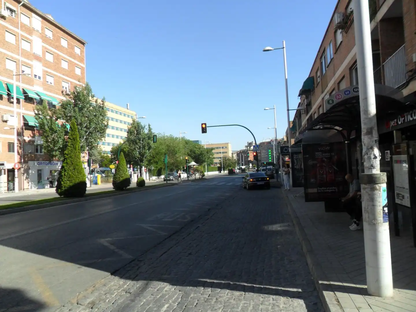Vista exterior de Ático en venta en Granada