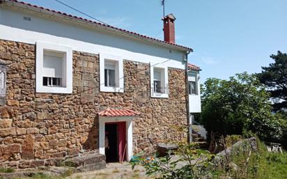 Vista exterior de Casa o xalet en venda en Riotuerto amb Terrassa, Traster i Balcó