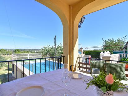 Terrassa de Casa o xalet en venda en Montserrat amb Aire condicionat, Terrassa i Piscina