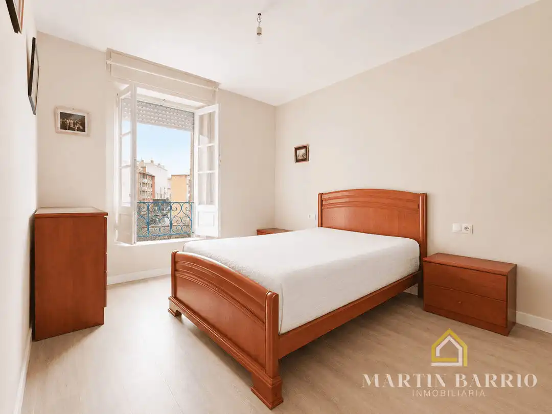Bedroom of Flat for sale in Sestao   with Balcony and Alarm