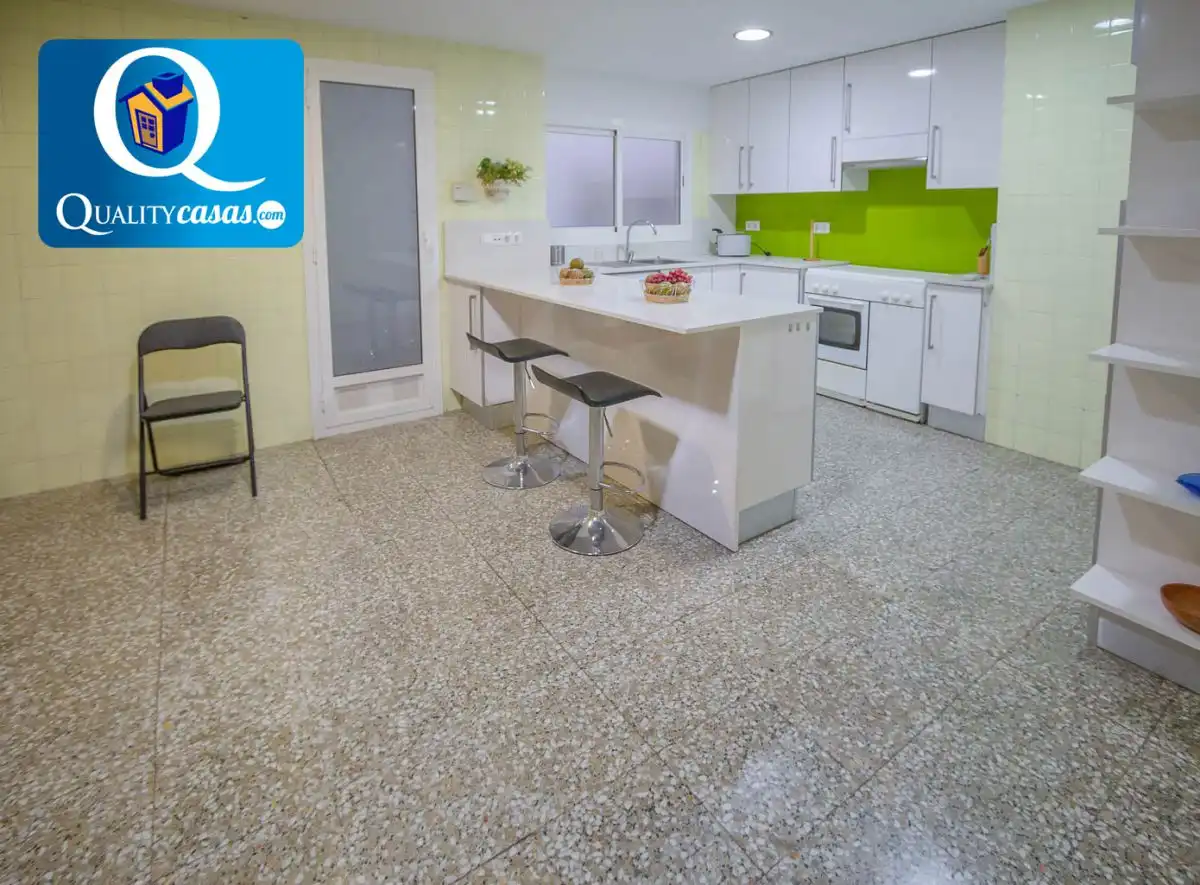 Piso con terraza en venta en Centro, imagen 6