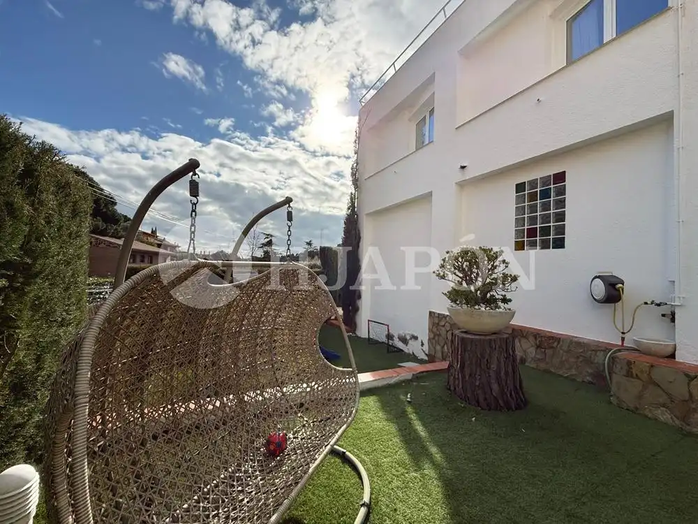 Terraza de Casa o chalet en venta en Alella con Aire acondicionado, Calefacción y Jardín privado