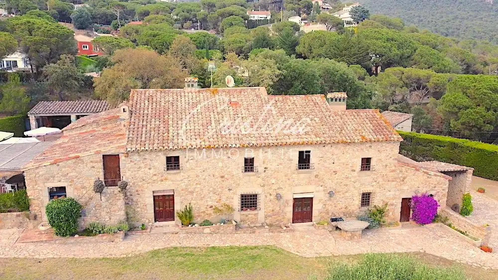 Außenansicht von Country house zum Verkauf in Santa Cristina d'Aro mit Heizung, Privatgarten und Schwimmbad
