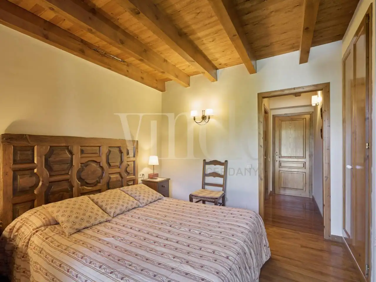 Dormitori de Casa o xalet en venda en Fontanals de Cerdanya amb Calefacció, Jardí privat i Parquet