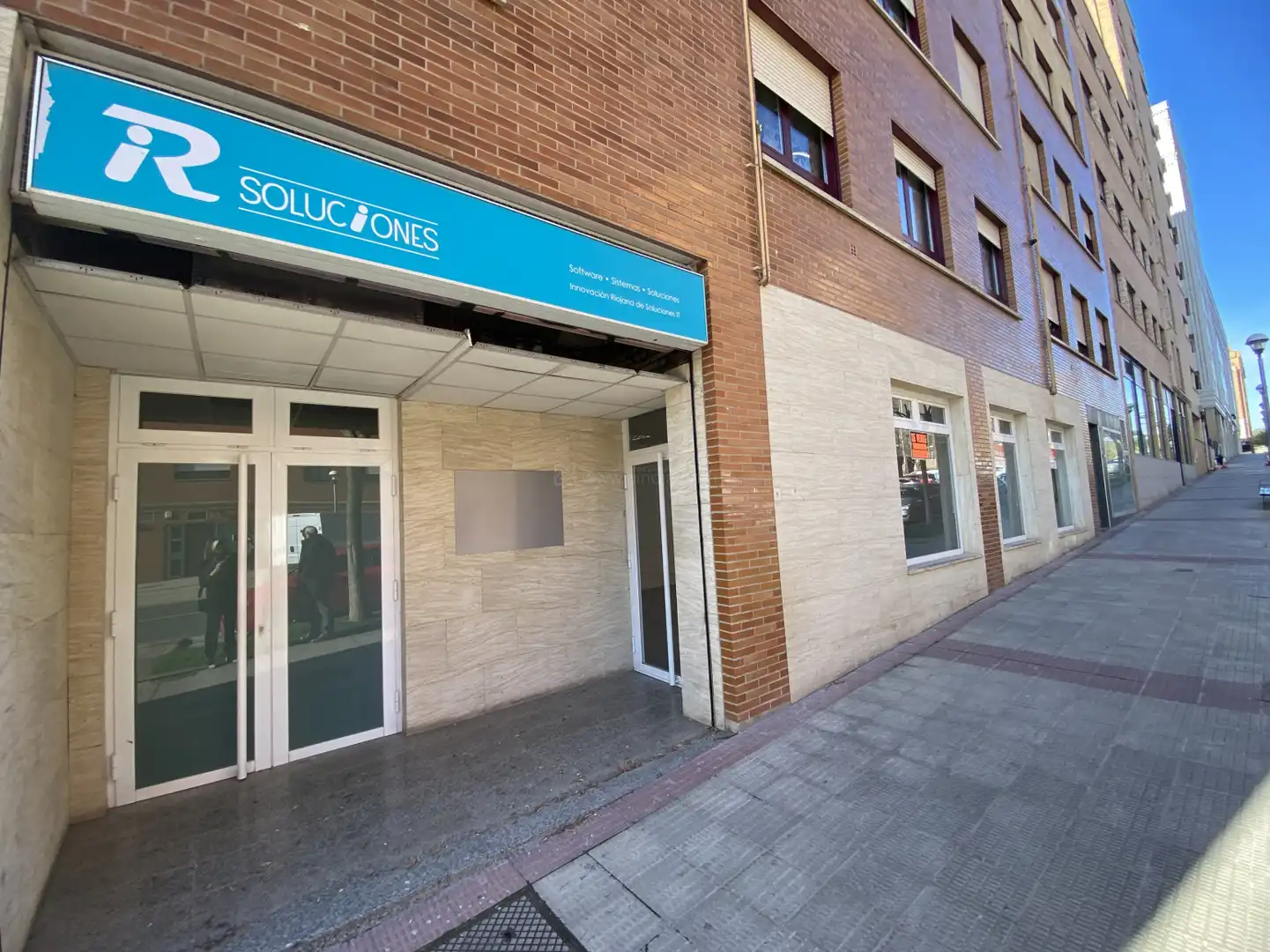 Oficina en venda en  Logroño amb Aire condicionat i Calefacció