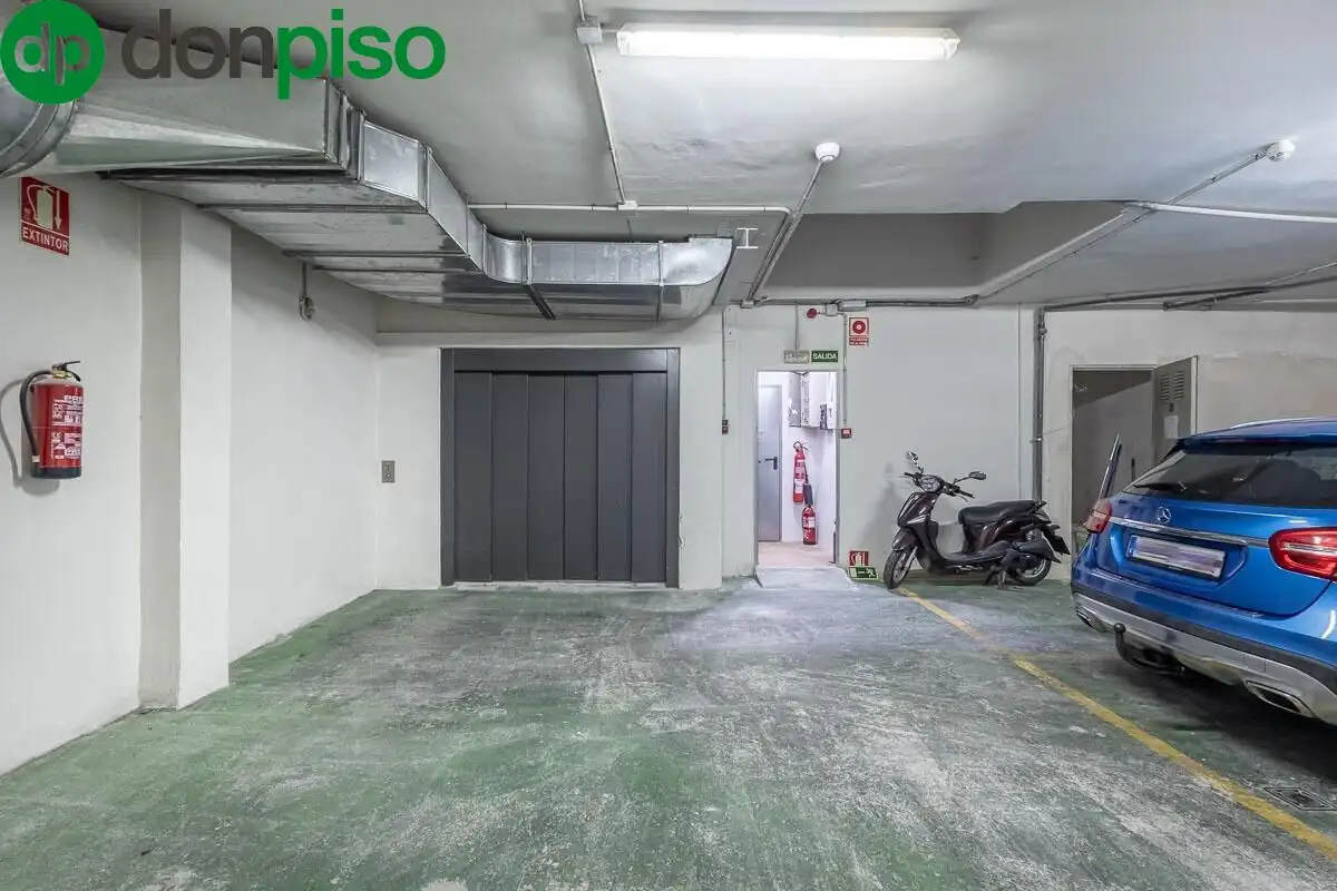 Garage for sale in Calle Azhuma, 24, Fígares