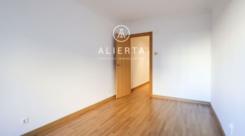 Foto 3 de Piso de alquiler en De San Antonio María Claret, Universidad San Francisco, Zaragoza Capital