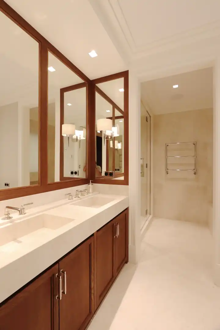 Bathroom of Flat for sale in Madrid  with Air Conditioner, Heating and Parquet flooring
