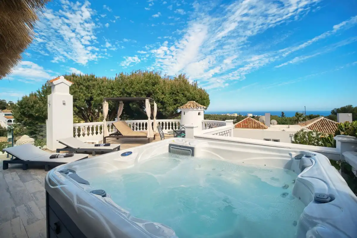 Garden of Houses for sale in Mijas  with Air Conditioner, Heating and Private garden