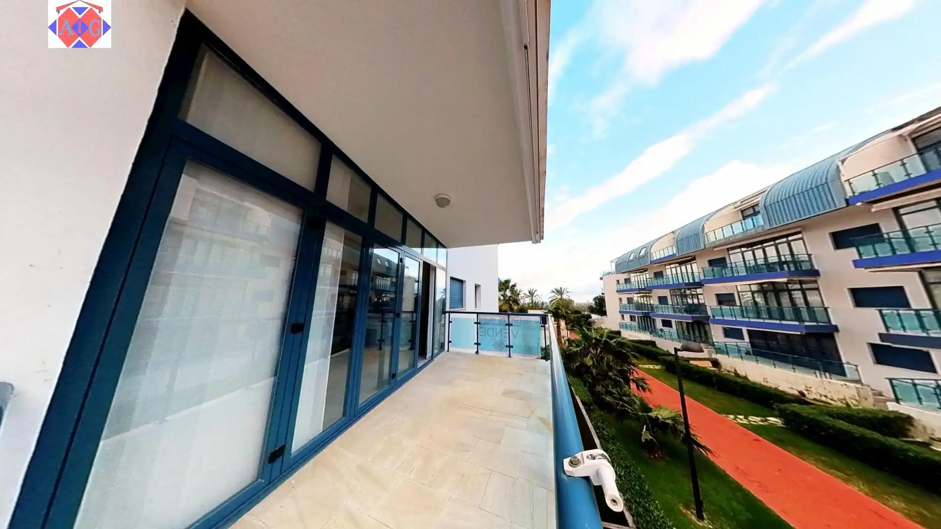 Piso con ascensor en venta en Castell de Ferro
