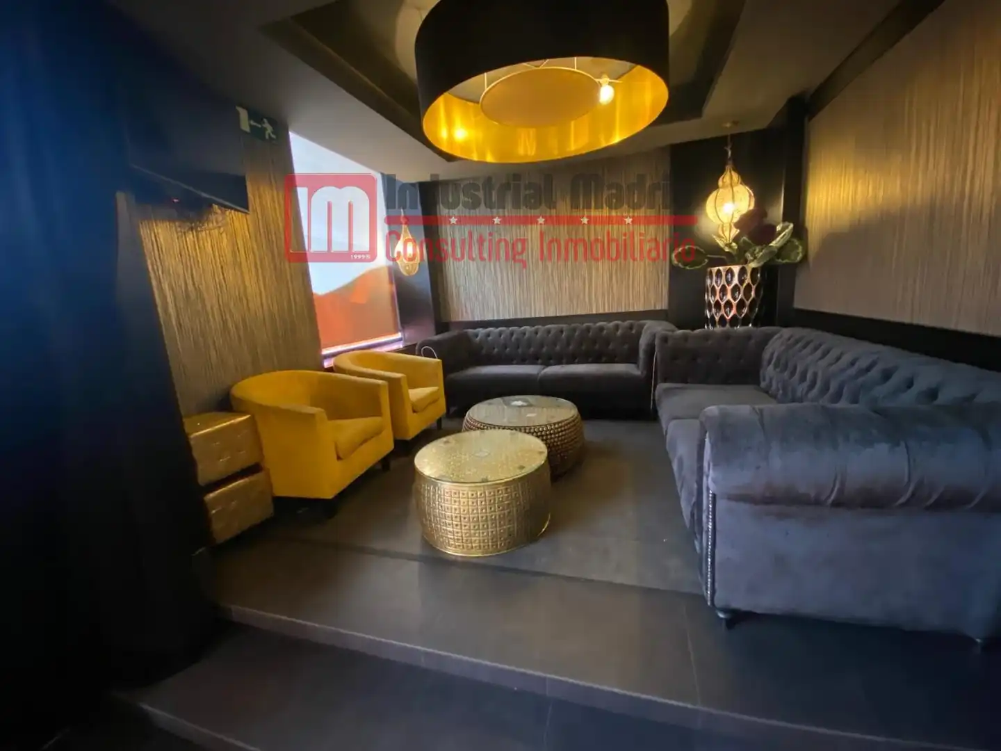 Wohnzimmer von Geschaftsraum zum Verkauf in Madrid