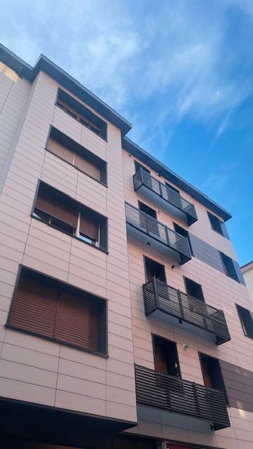 Vista exterior de Pis en venda en Portugalete amb Calefacció, Moblat i Rentadora