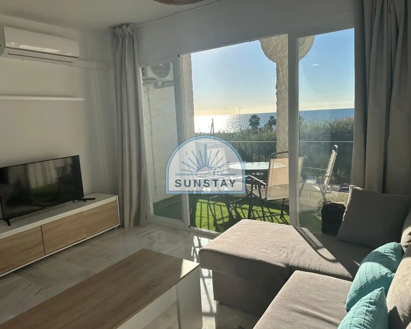 Balcony of Flat for rent in Nerja  with Air Conditioner, Private garden and Terrace