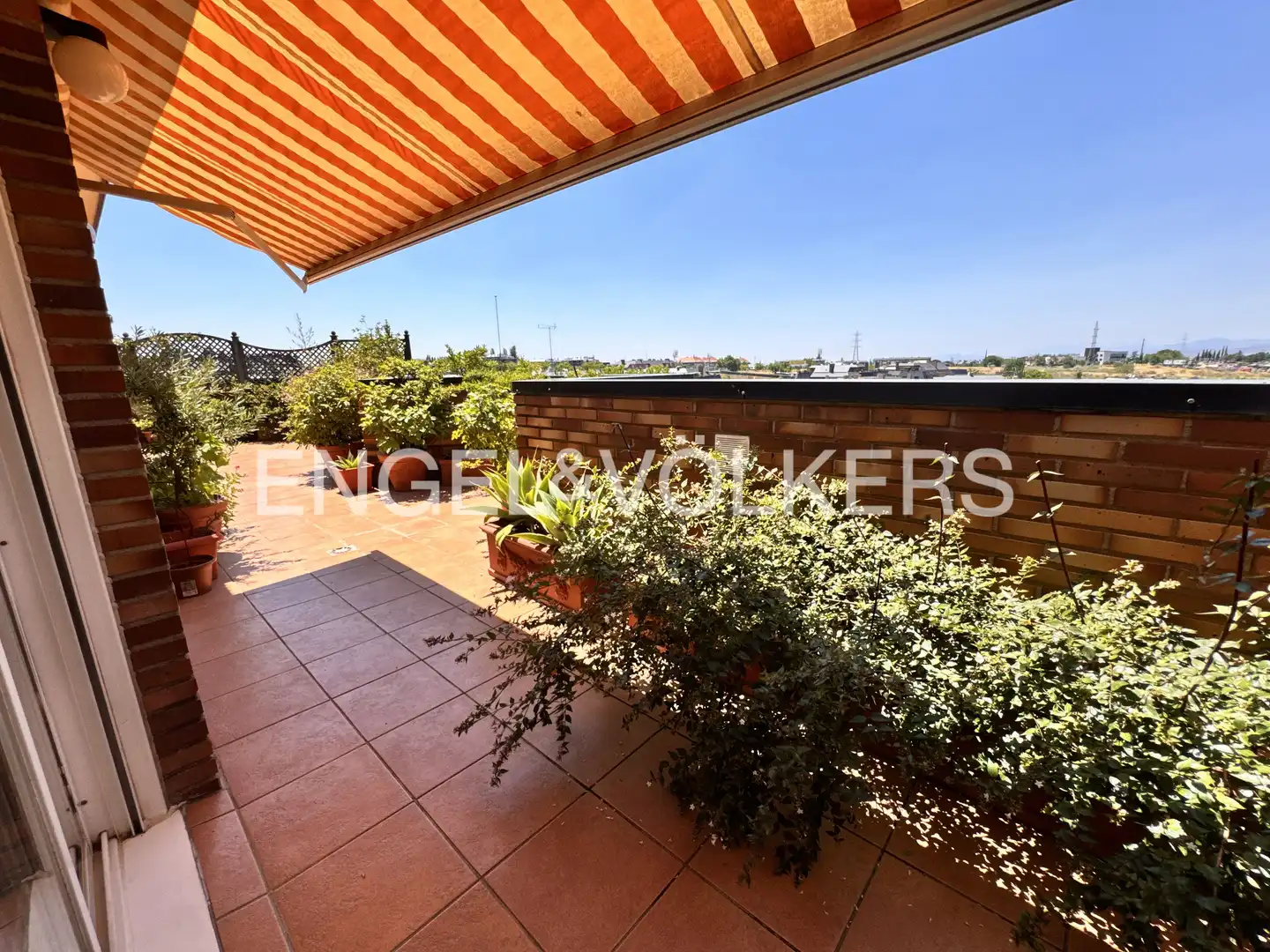 Terraza de Ático de alquiler en Majadahonda con Aire acondicionado, Calefacción y Jardín privado