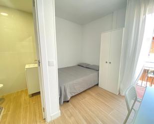 Bedroom of Flat to share in  Madrid Capital  with Balcony