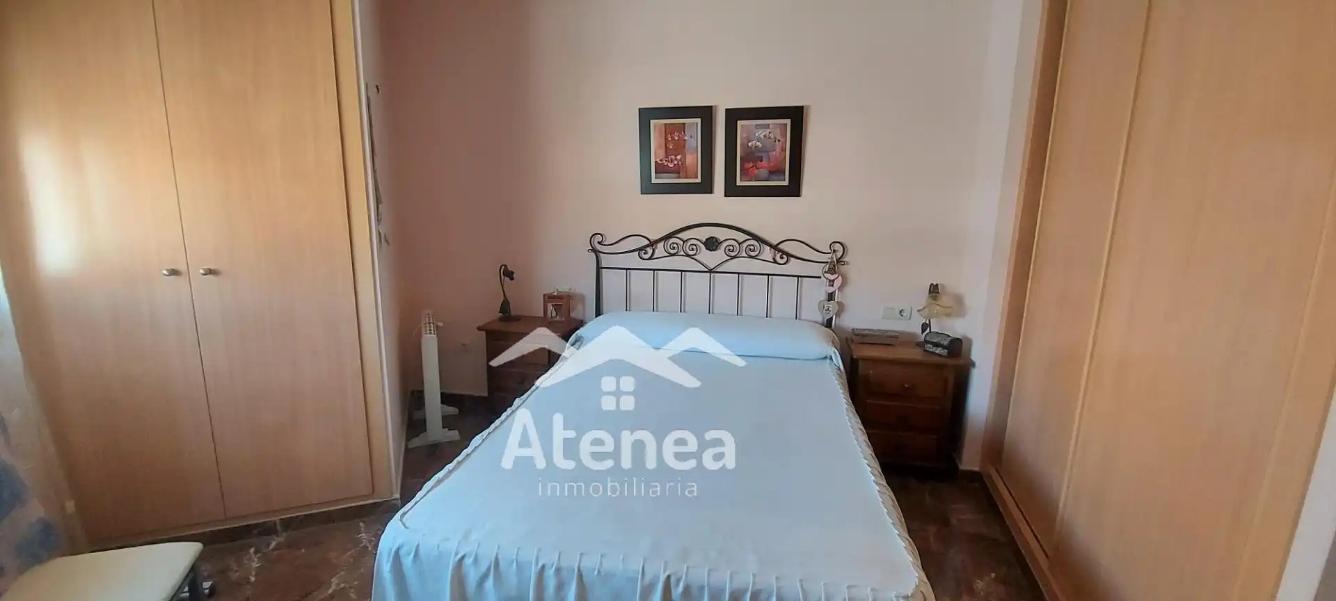 Dormitori de Casa o xalet en venda en La Roda amb Calefacció i Terrassa