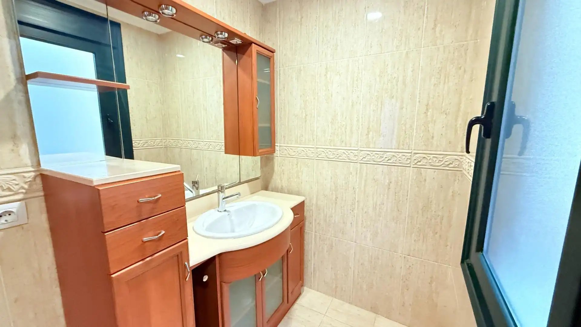 Wohnung zur Miete in Couto