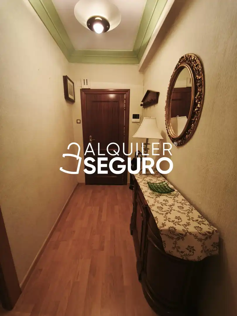 Piso de alquiler en Zaragoza con Aire acondicionado, Calefacción y Terraza