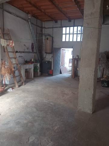 Local comercial en Venta en Fuenmayor