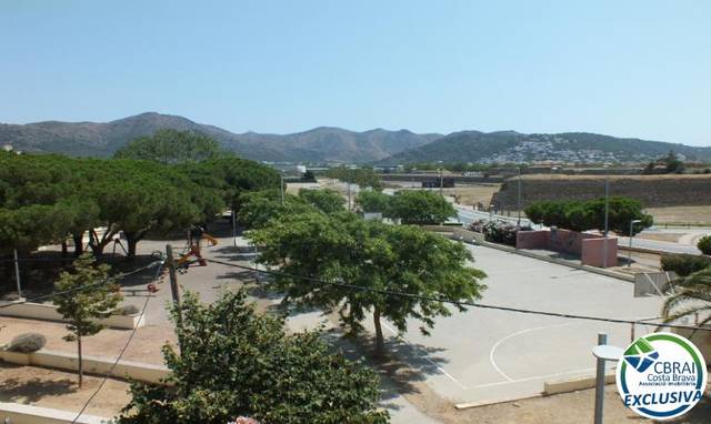 Apartamento en Venta en Carrer DE PUIG SACALM 15 2 2, 15 en Salatar