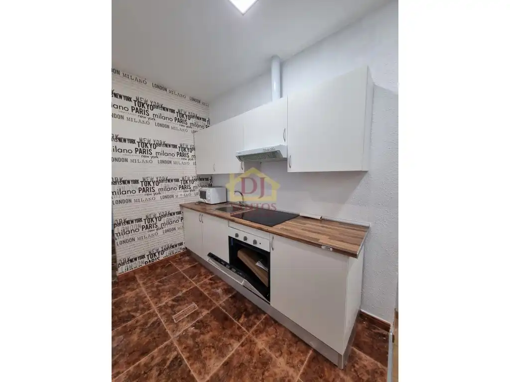 Cuina de Apartament en venda en Salamanca