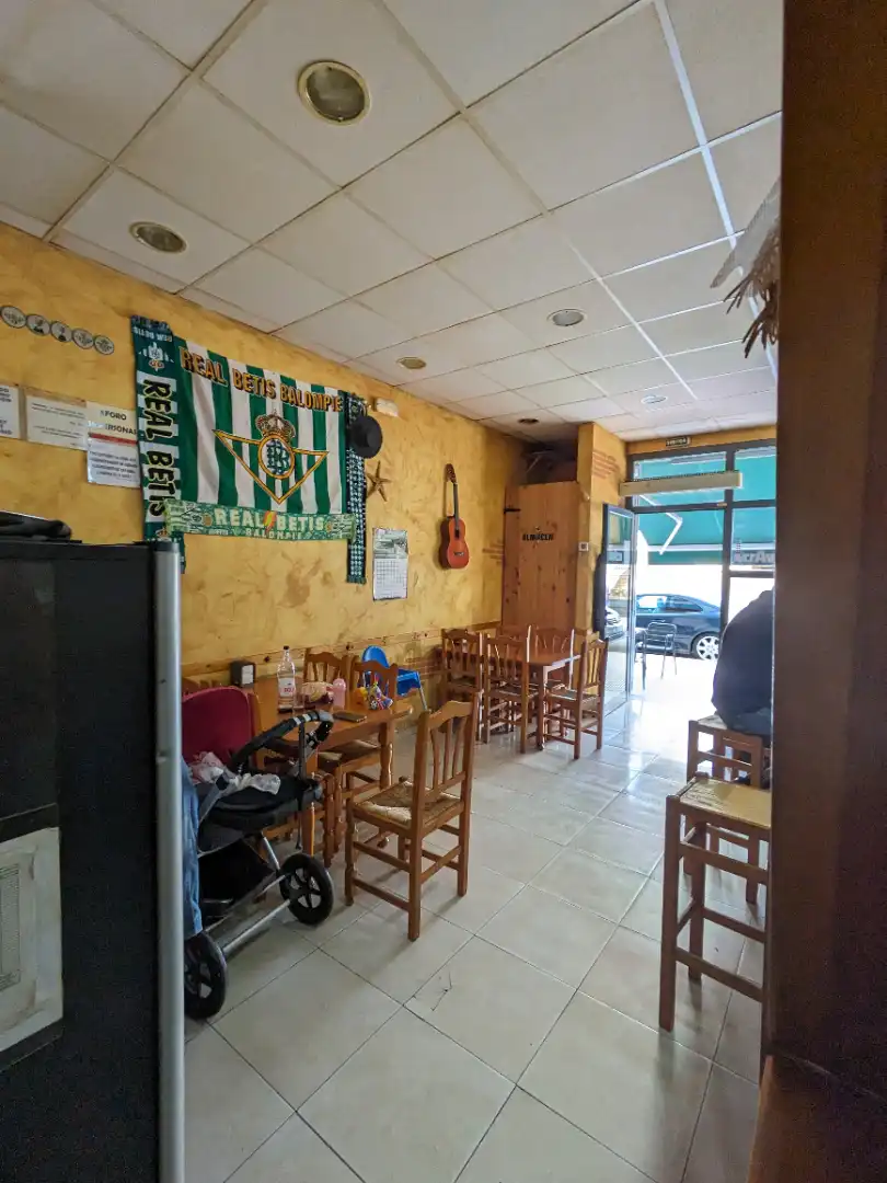 Local comercial en traspaso en Sant Jordi, imagen 3