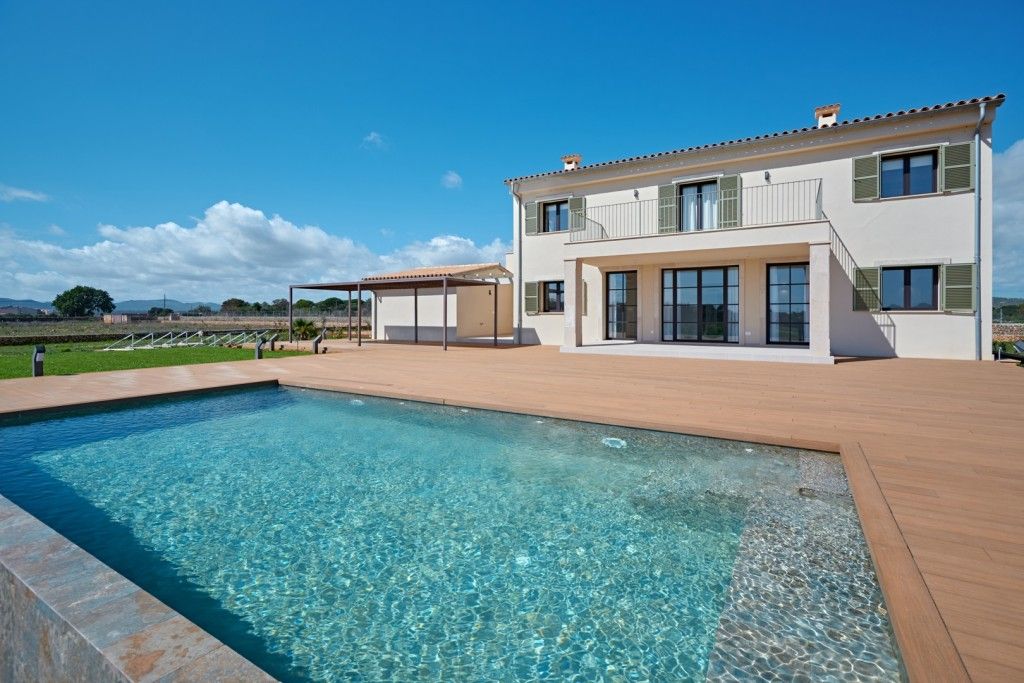Piscina de Finca rústica en venda en Manacor amb Aire condicionat, Calefacció i Jardí privat