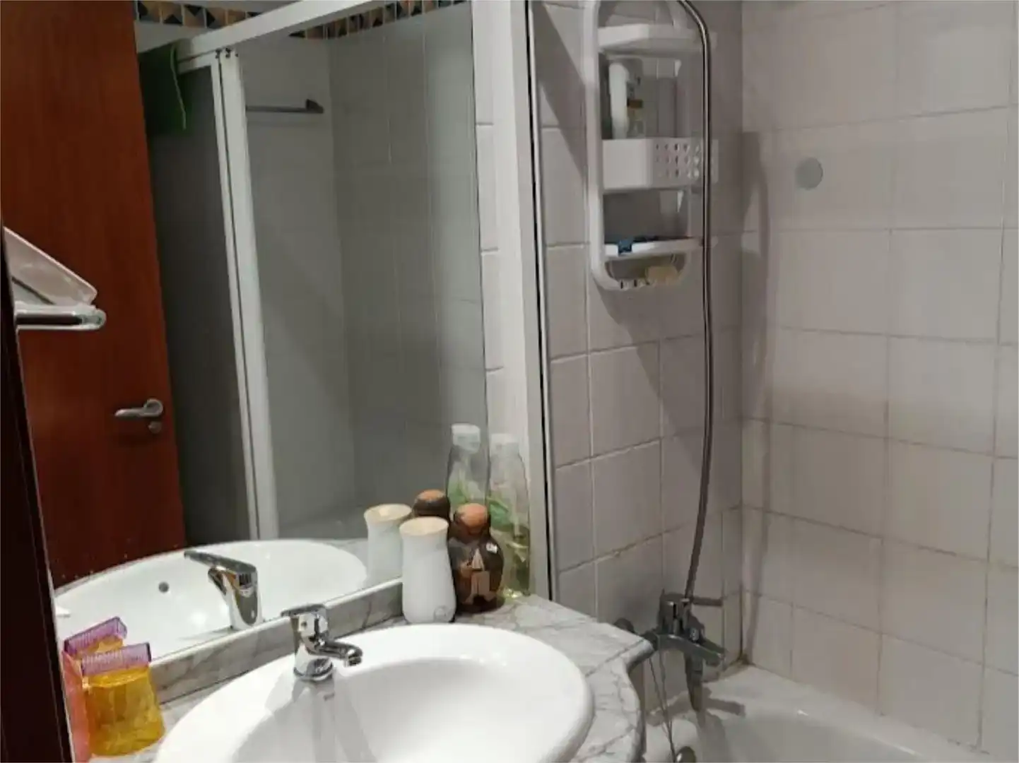 Bany de Pis en venda en Barcelona amb Aire condicionat, Jardí privat i Parquet
