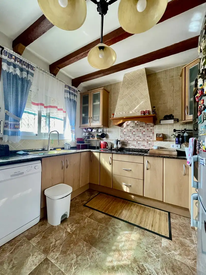 Kitchen of Houses for sale in Sant Esteve Sesrovires  with Heating, Private garden and Terrace