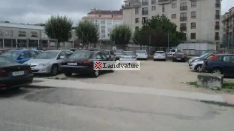 Terrenos y solares en venta en Rúa Santa Lucía 12