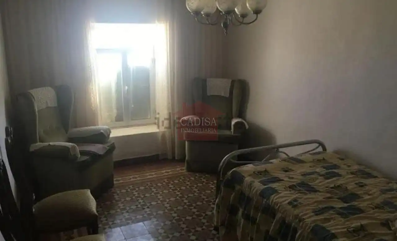 Dormitori de Casa o xalet en venda en San Pedro de Rozados amb Calefacció i Traster