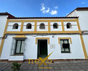 Vista exterior de Finca rústica en venda en San Nicolás del Puerto amb Terrassa