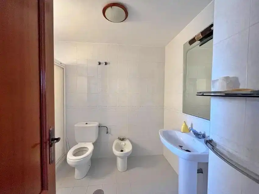 Bany de Apartament en venda en Rincón de la Victoria amb Terrassa, Balcó i Piscina comunitària
