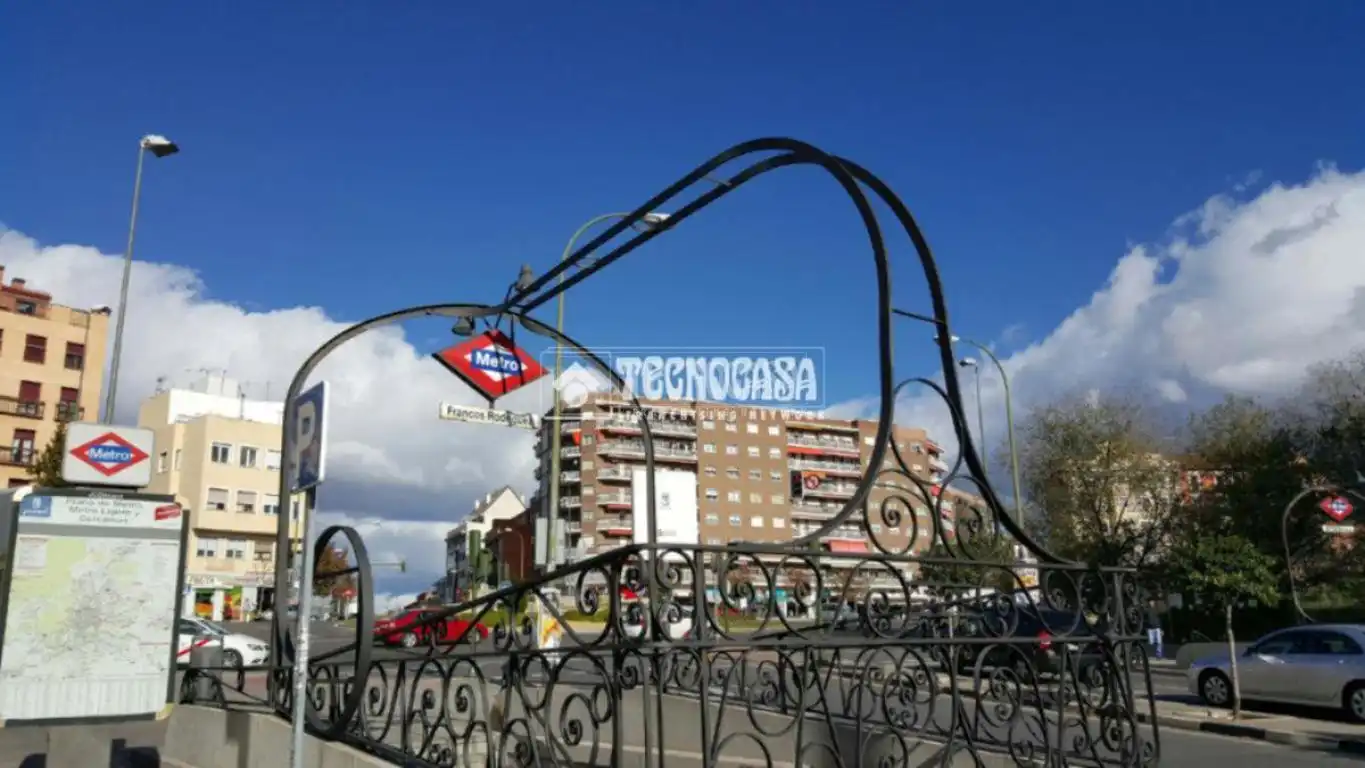 Vista exterior de Piso en venta en Madrid con Aire acondicionado, Calefacción y Terraza
