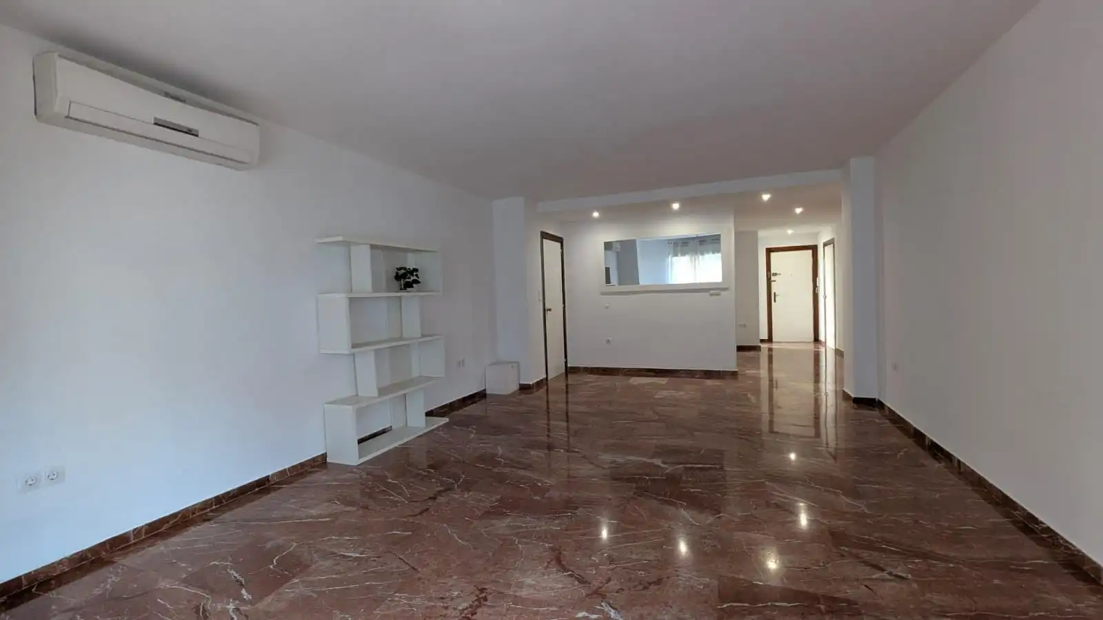 Piso de alquiler en Camino de Ronda