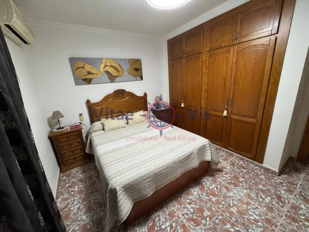 Habitación de Dúplex en venta en Lorca con Aire acondicionado y Amueblado