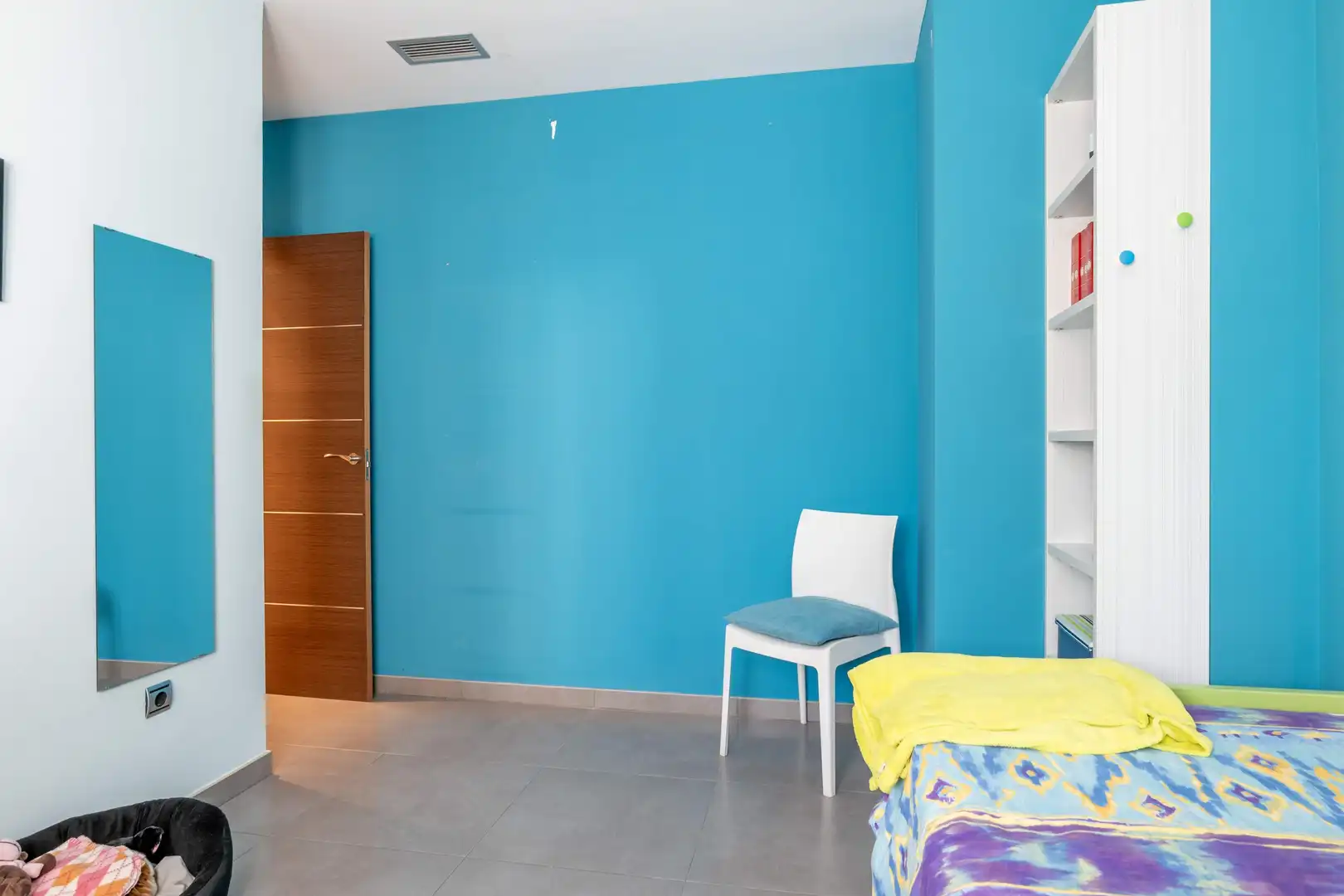 Dormitori de Edifici en venda en Barbastro