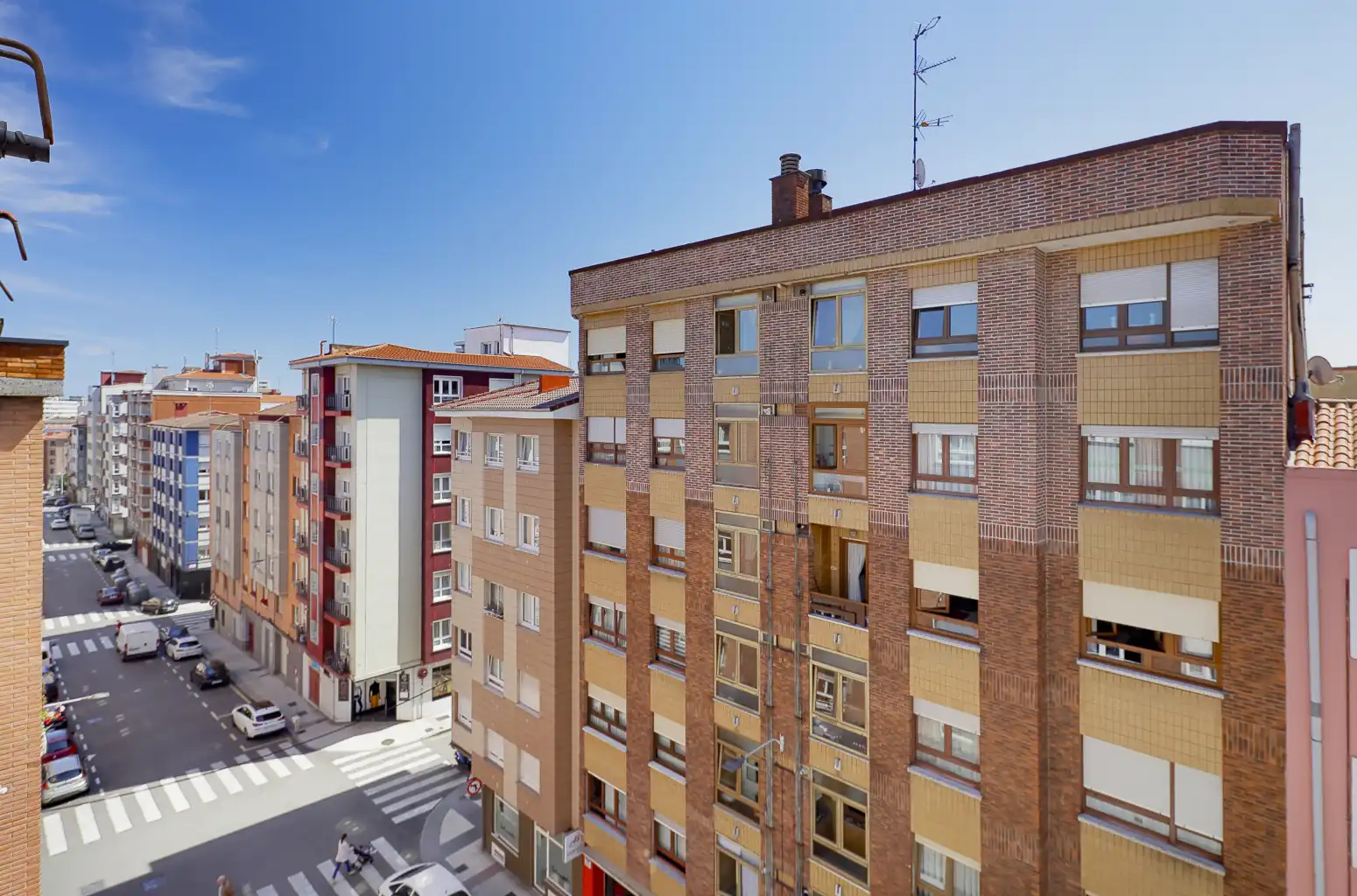 Vista exterior de Piso en venta en Gijón 