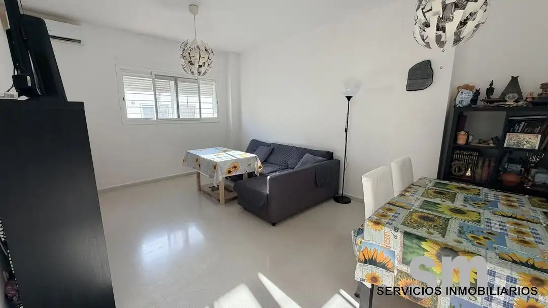 Living room of Flat for sale in Ubrique  with Storage room