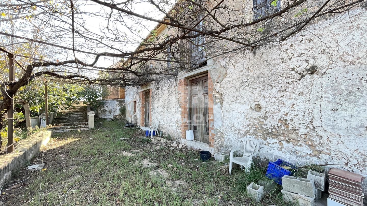Finca rústica en venda en Carcaixent amb Jardí privat, Terrassa i Traster